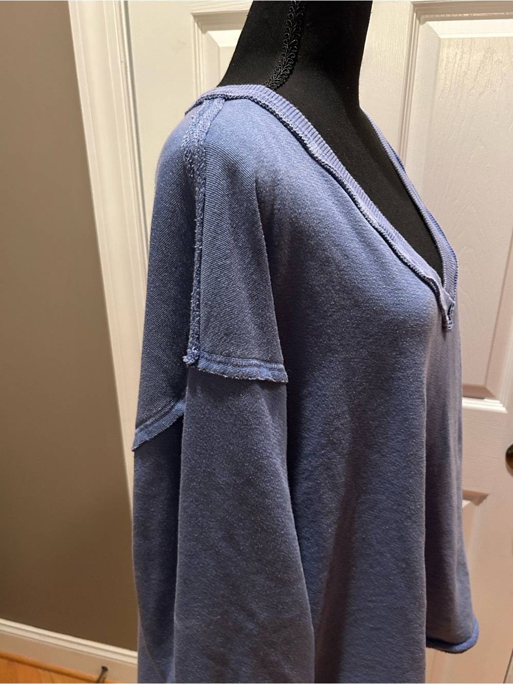 We The Free Venice V-Neck Sweatshirt - Picture 6 of 12